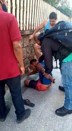 Thief Got Caught And Beaten By Mob