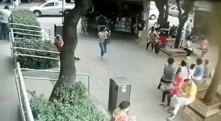 Instant Karma For A Fucking Idiot