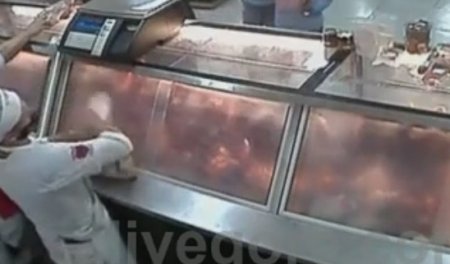 Off Duty Butcher Shop Manager & Friend Attack and Kill a Man After Argument