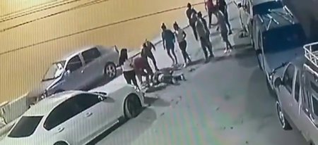 Mob Beats a 63 Year Old Man to Death Over a Parking Space Issue