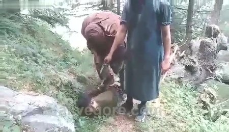 Talibs Cut Off The Head Of A Pakistan Army Soldier