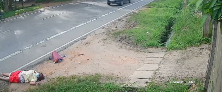 A Woman Fell Out Of The Bus While Driving