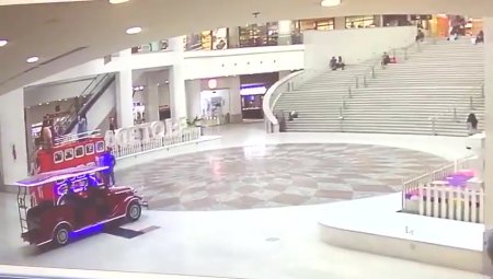 Shopping Mall Suicide