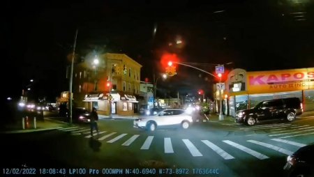 A Pedestrian Fell At An Intersection And A Car Drove Over His Head