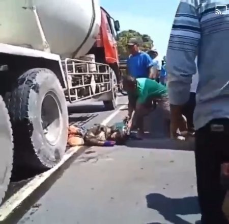 Another Motorcyclist Under The Wheels Of A Truck, He Is Still Alive