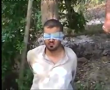 A Prisoner On His Knees Is Beheaded With A Knife » Uncensored Videos .Murders, Executions, Suicide, Terrible accidents - New Content Only