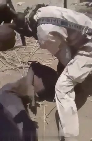 Nigerian Soldier Beheads Suspected Terrorist