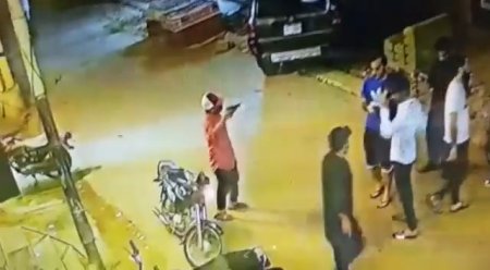 During A Quarrel, A Man Killed An Opponent And Calmly Left On A Motorcycle