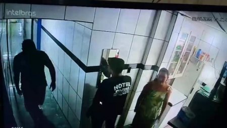 Cctv Camera Records The Execution Of The Young Man Inside A Hotel In Manaus