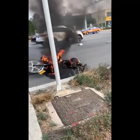 A Motorcyclist Crashed Into A Pole And Burned To Death