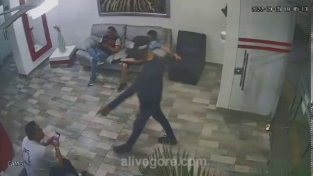 A Hotel Robbery Gone Wrong