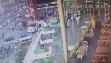 Woman Tried To Commit Suicide By Jumping From The Veranda Of A Shopping Center