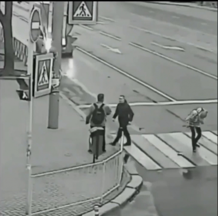 A Cab Passenger Attacked Men Walking In A Crosswalk. Russia