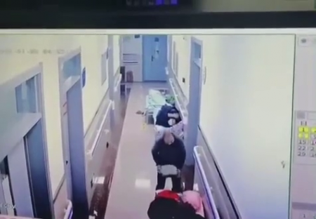 Crazy Bastard Kills Hospital Patients With A Healthy Rock. China