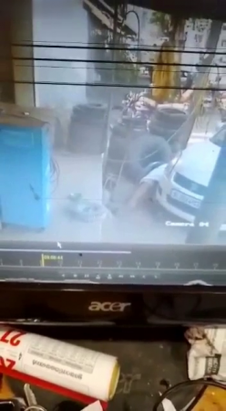 The Tire Knocked Out The Worker