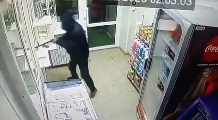 An Unsuccessful Attempt By A Moron To Rob The Cashier Of A Gas Station