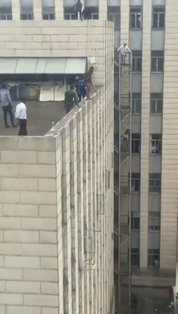 Idiot Couldn't Be Stopped From Jumping From The 7th Floor