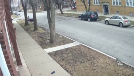 An Off-Duty Chicago Cop Shouted "I'll Kill You"