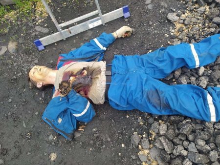 Electrician Electrocuted When He Climbed A Pole And Shorted The Wires. Russia