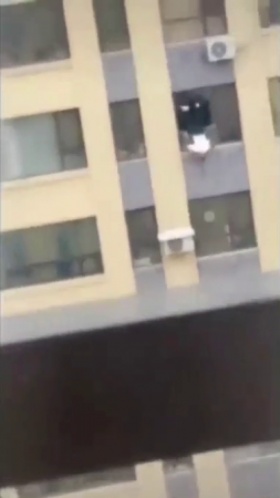 Ill Man Broke A Window In A High-rise Building And Fell Out The Windowы