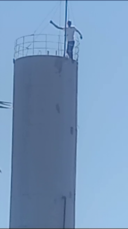 Dude Jumped Headfirst Off A Water Tower