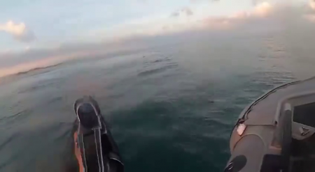 Female Israeli Army Soldiers Shoot Palestinians Who Escaped From A Sunken Ship
