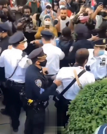 Anti-Israel Protesters In New York City Hit A Jewish Man In The Head With A Chair
