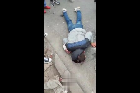 Eyewitnesses Beat The Wounded Culprit Of The Accident