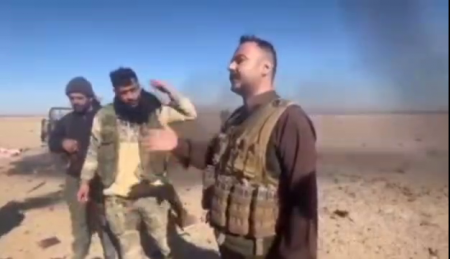 Iraqi Soldiers Beheaded The Bodies Of ISIS Militants