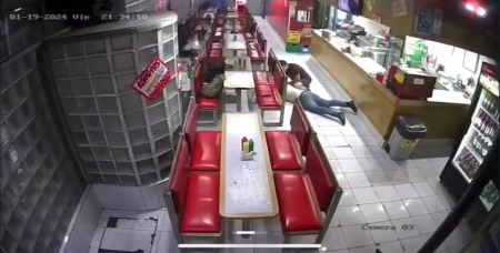 Two Police Officers Were Wounded In A Shootout With A Drunk Customer At A Station Restaurant