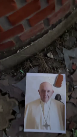 Khohol Pissed On The Pope's Photo Because He Called On The Parties To The Conflict To Negotiate