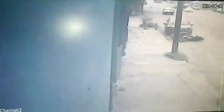 A Man In A Pickup Truck Hit The Criminals, Then Ran Over One Of Them And Disappeared. Mexico