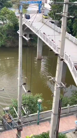 It Was Not Possible To Save The Suicide Who Jumped From The Bridge