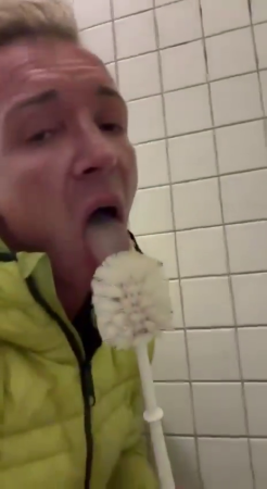 🤮A Liberal Politician From Germany Licked A Toilet Brush And A Toilet Bowl