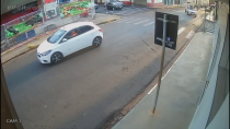 An Inattentive Driver Ran Over A Man When He Turned Right