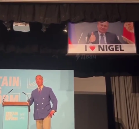 🫡 Putin Interrupted Nigel Farage's Speech