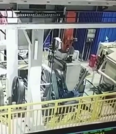 A Worker Was Crushed By An Automatic Machine