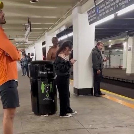 A Homeless Man On The Subway Tried To Steal A Woman's Phone. NY