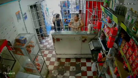 A 47-Year-Old Man Was Shot Dead In A Store In Front Of Two Women. Colombia