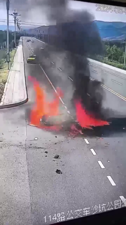 A Motorcyclist Was Burned Alive As A Result Of A Collision With A Car That Violated Traffic Rules