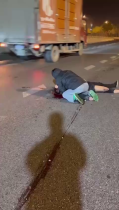 A Dude Sobbing Over The Body Of His Father Was Hit And Killed By A Car