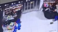 Three Attackers Burst Into A Chinese Supermarket On Hadfield Street With Great Force, But They Didn't Expect Any Resistance