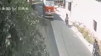 The Tanker Truck Driver Did Not Notice His Assistant And Crushed Him