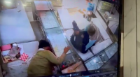 A Dude Who Lost Heavily In An Online Casino Tried To Rob A Jewelry Store