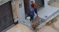 In Order Not To Listen To His Opponent's Insults, The Dude Hit Him In The Head With A Pickaxe