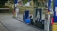 A Robber Killed A Gas Station Employee With Several Blows From A Wooden Club. Brazil
