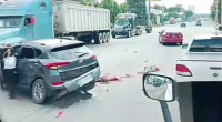 Two Women, 16 And 46 Years Old, Riding A Motorcycle Died In An Accident With A Pickup Truck